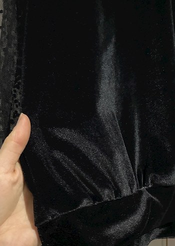 Siyah Dantel Kollu Uzun Kollu Kadın Bluz kadife - Görsel 3
