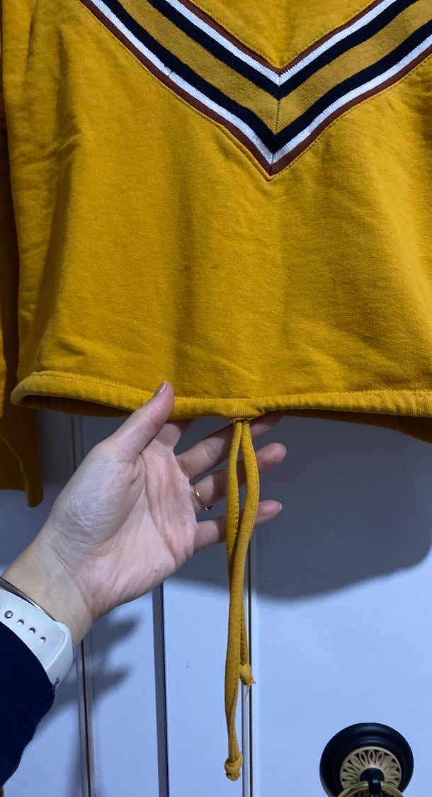 Sarı Çizgili Kadın Sweatshirt - Görsel 2