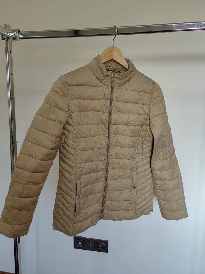 Bej Fermuarlı Kadın Mont - Görsel 3