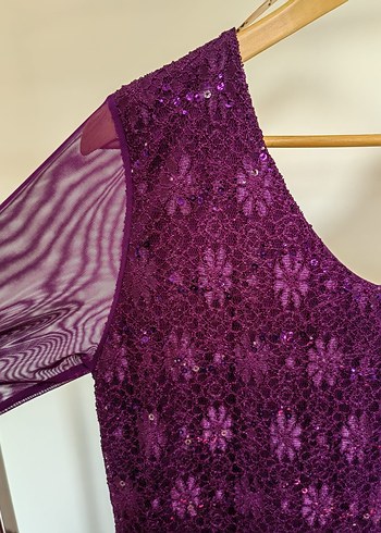 Mor Dantel Detaylı Uzun Kollu Midi Elbise - Görsel 4