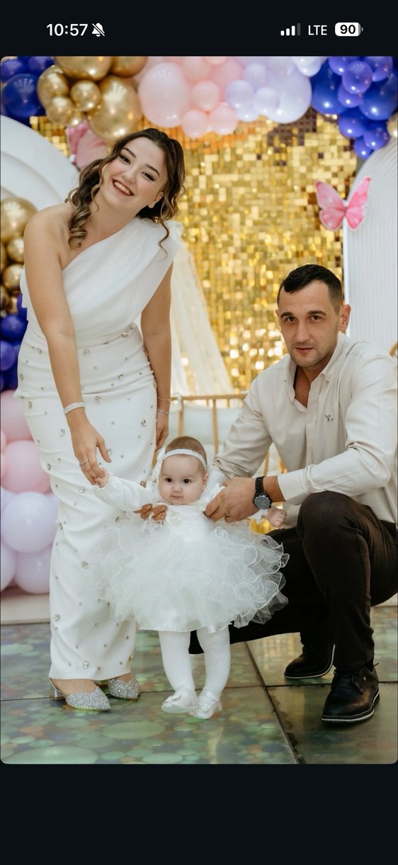 Boncuk İşlemeli Beyaz Uzun Tek Omuzlu Elbise - Görsel 2