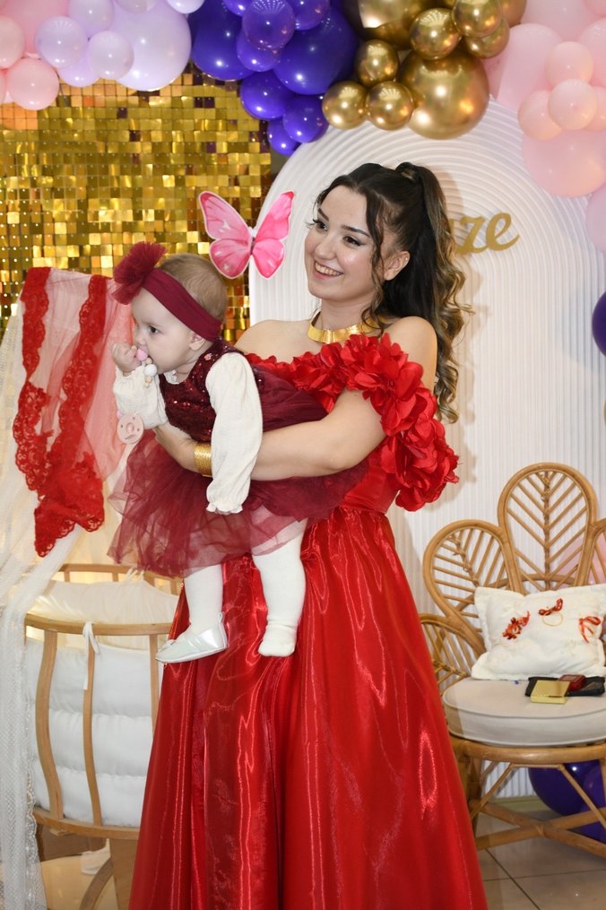 Kırmızı Straplez Uzun Saten Elbise - Görsel 3