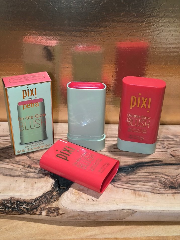 Pixi Işıltılı one the glow blush ruby - Görsel 2