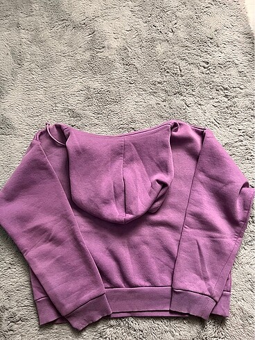 Zara Sweatshirt