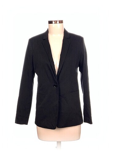 Bershka Blazer %70 İndirimli.