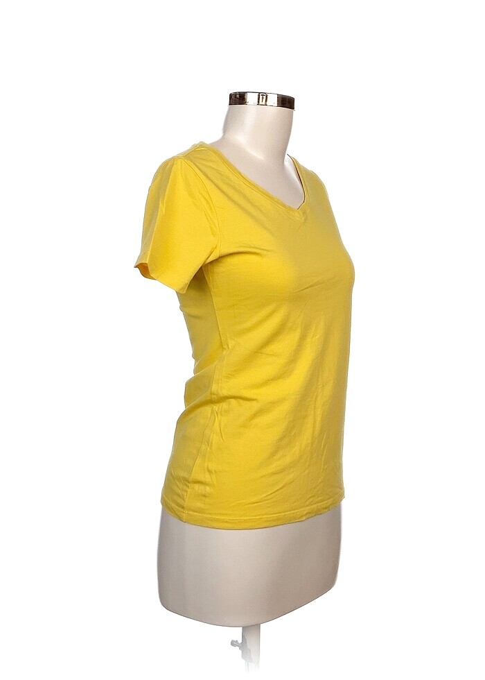 LC Waikiki T-shirt %70 İndirimli. - Görsel 2