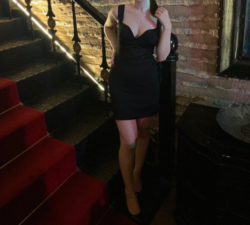 Siyah Deri V Yakalı Gotik Mini Elbise - Görsel 2