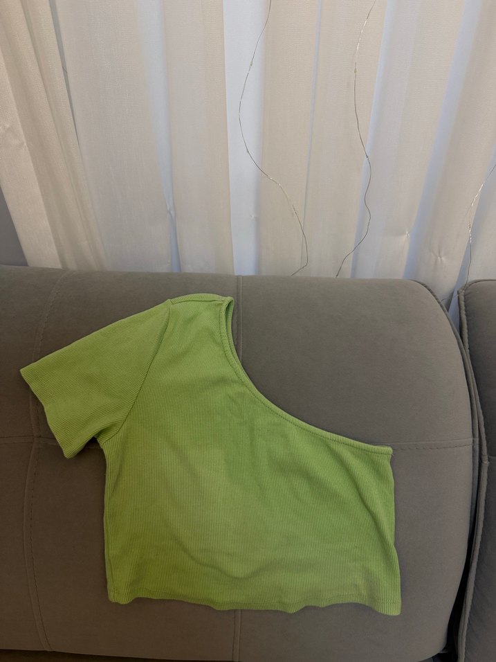 Yeşil Tek Omuz Crop Top - Görsel 3