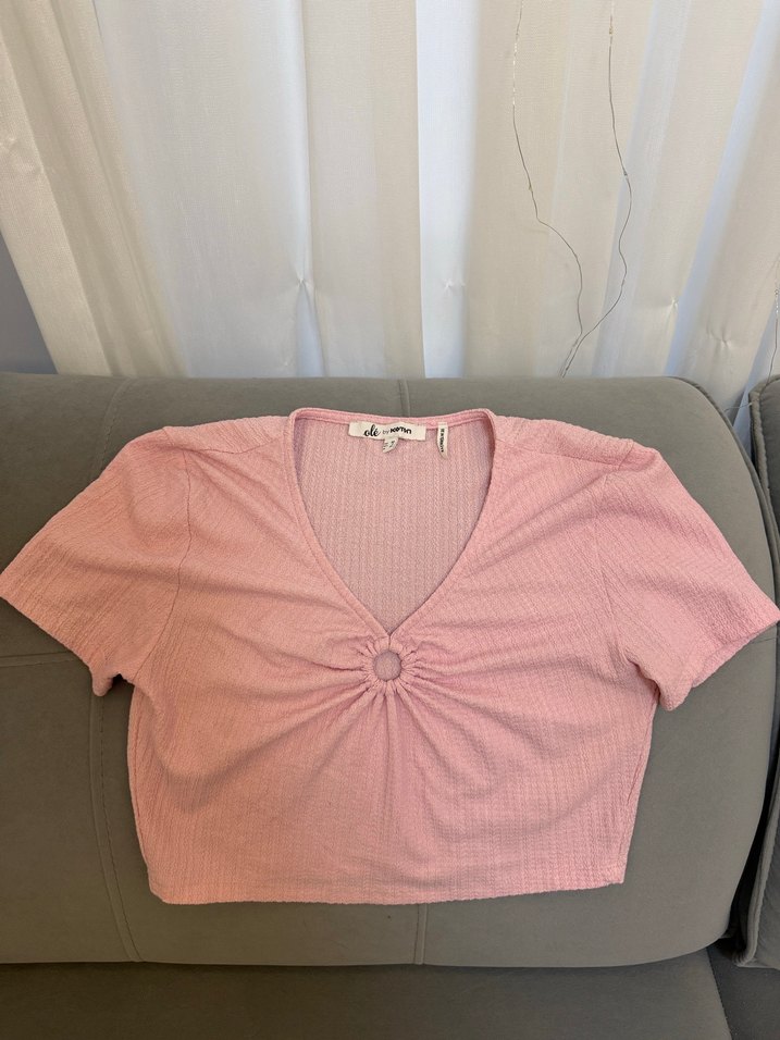 Düğmeli V Yaka Kısa Kollu Pembe Bluz - Görsel 2