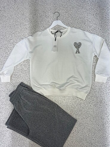 Ami Sweat