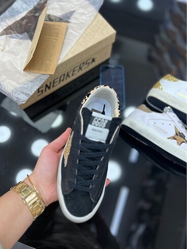 36 Beden golden goose