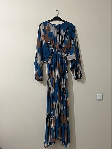 Zara ELBİSE
