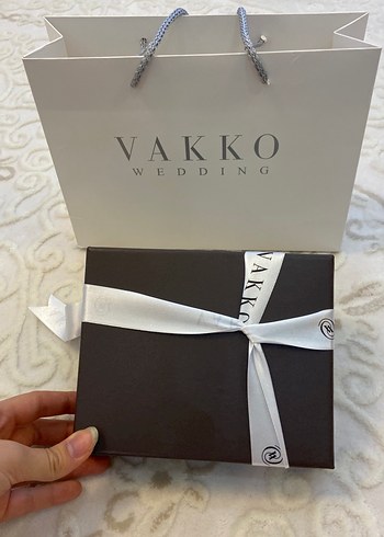 Vakko Hediye Kutusu ve Çantası