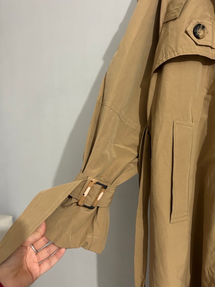 Kemerli Bej Kadın Trençkot - Görsel 2