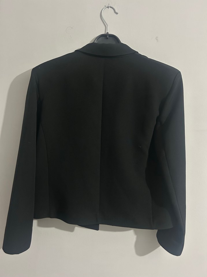 Düğmeli Siyah Kadın Mini Blazer - Görsel 4