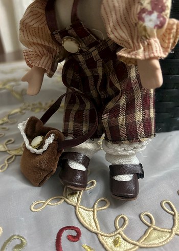 Kahverengi Porselen Bebek - Görsel 3