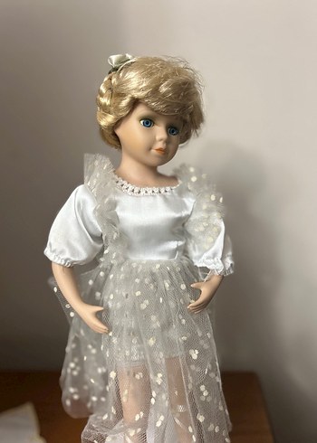 Beyaz Tül Elbiseli Porselen Bebek - Görsel 3