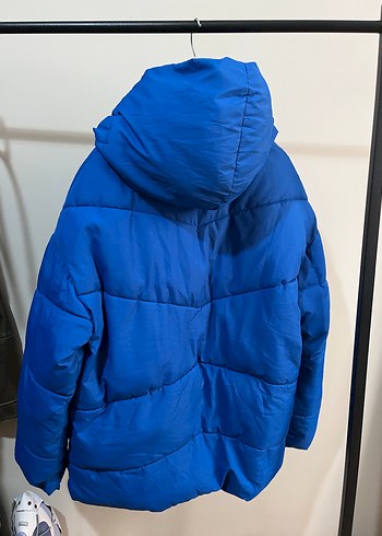 Bershka Saks mavi şişme mont - Görsel 2