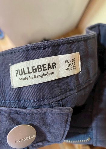 Pull and Bear lacivert kargo görünmlü pantalon