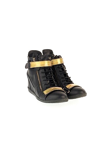 Shoe Tek Shoe Tek Bot %70 İndirimli.