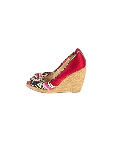 PreLoved Dolgu Topuk %70 İndirimli.