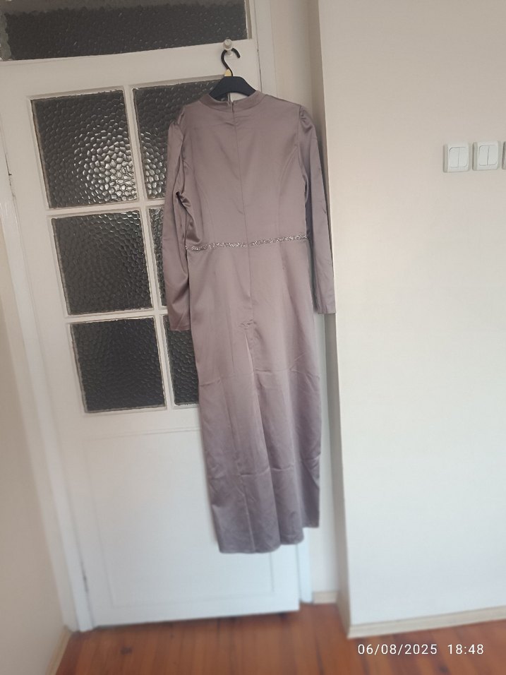 Bej Drapeli Uzun Abiye Elbise - Görsel 4