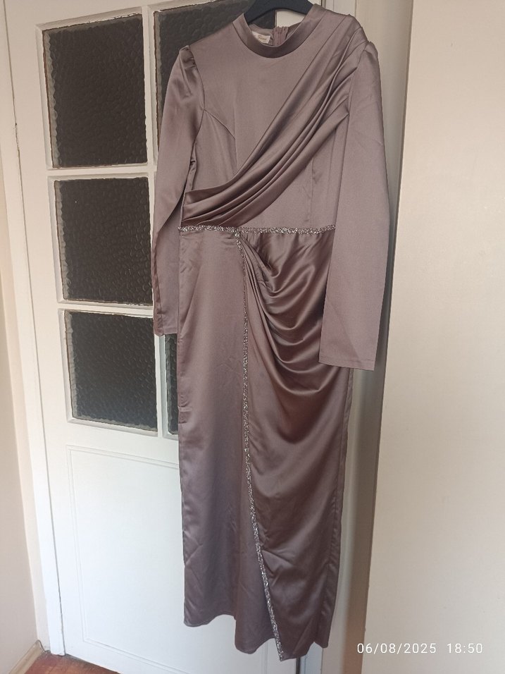 Bej Drapeli Uzun Abiye Elbise - Görsel 3