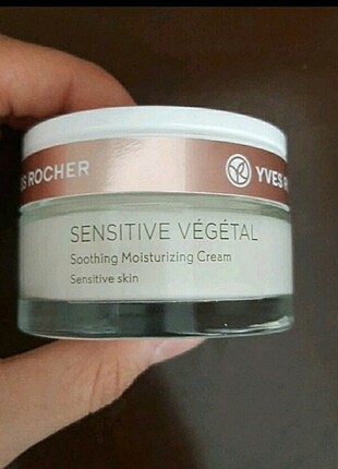 Yvesrocher nemlendiricili krem 