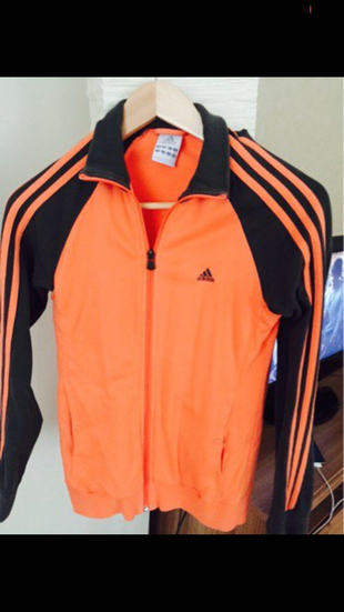 Adidas sweat