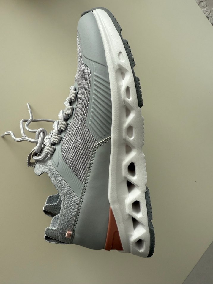 Gri Bağcıklı Kadın Spor Ayakkabı - Görsel 3