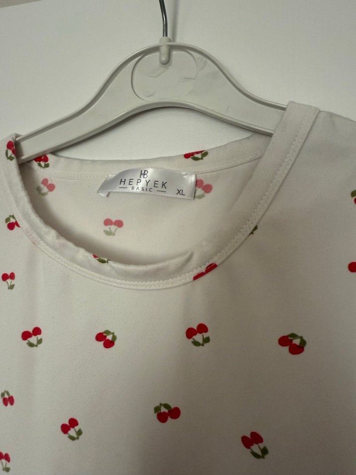 Beyaz Desenli Kadın Pijama Takımı - Görsel 2