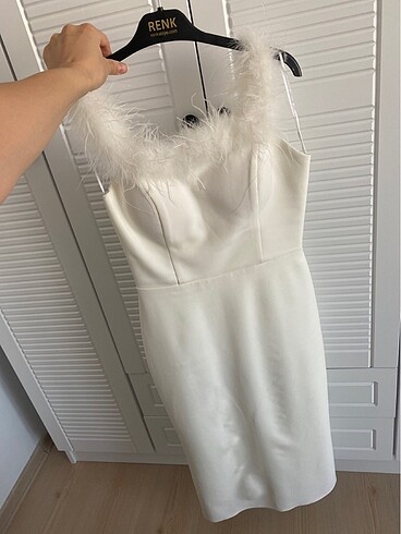 Diğer Nikah, söz, bekarlığa veda elbisesi