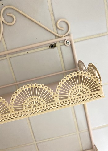 Bej Metal Duvar Tipi Ferforje - Görsel 4