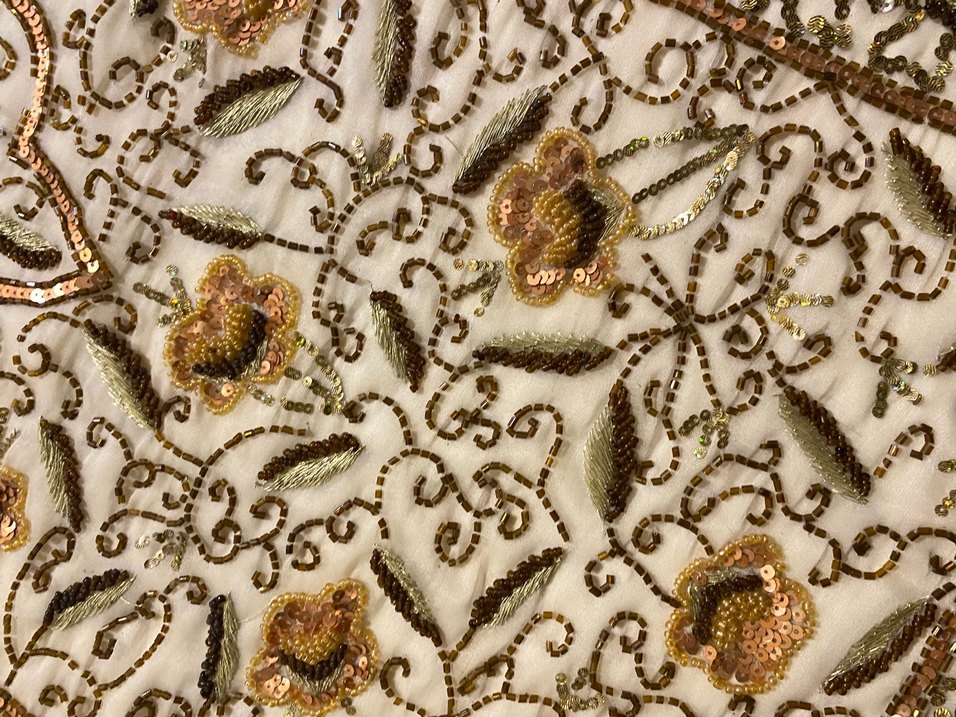 Nakışlı Bohem Bej ve Gri Masa Örtüsü - Görsel 3