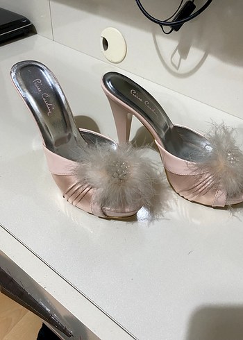 Topuklu Fantazi Terlik - Görsel 2