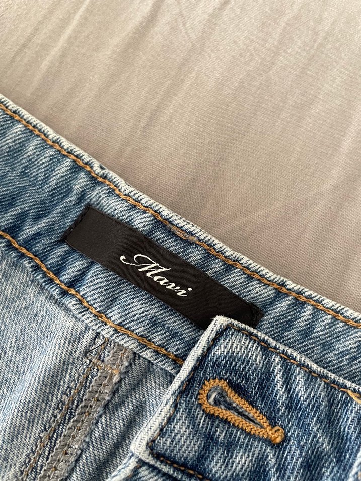 Düğmeli Mini Mavi Denim Şort - Görsel 4