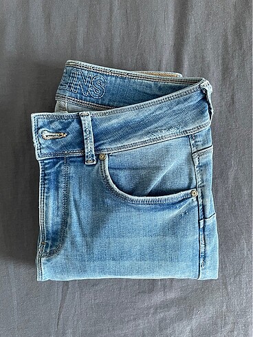 Colin's Kot Pantolon