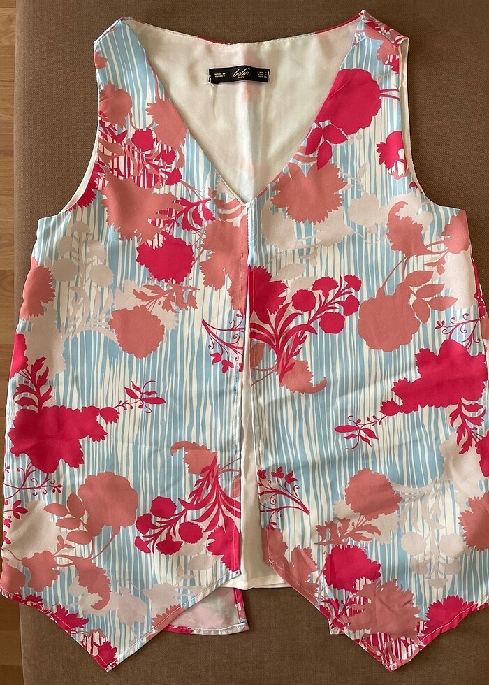 Kolsuz Tül Bluz - Görsel 3