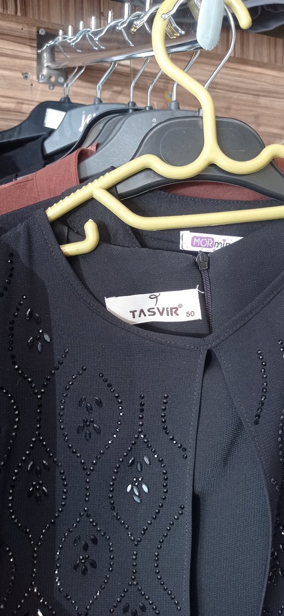 üç adet elbise - Görsel 4