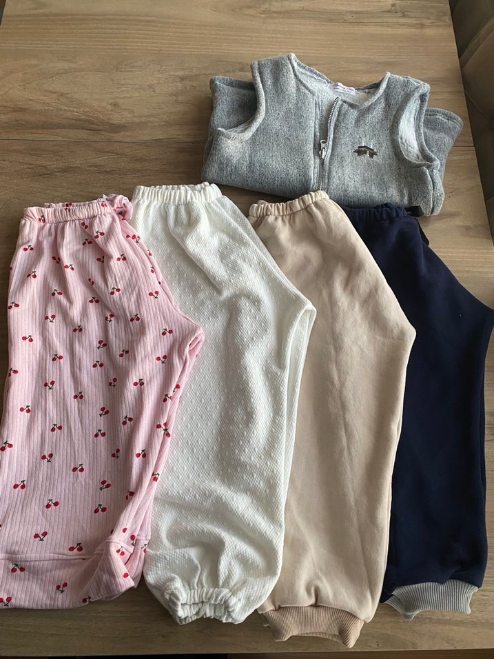 Eşofman ve yelek - Görsel 2