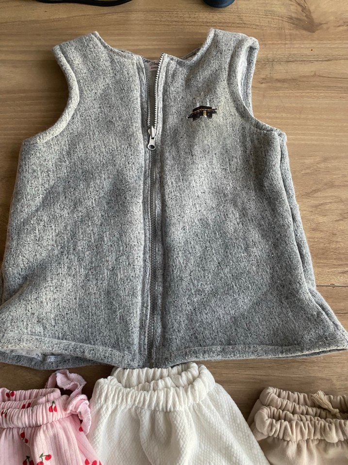 Eşofman ve yelek - Görsel 4