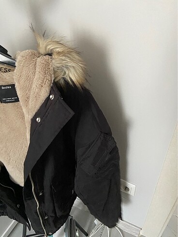 s Beden Bershka