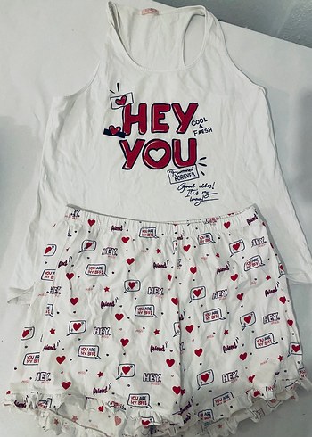 Beyaz Renkli Kadın Mini Pijama Takımı