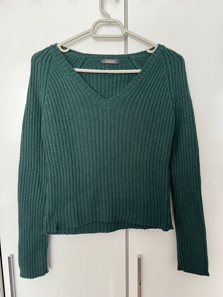 Yeşil V Yakalı Fitilli Triko Kazak - Görsel 2