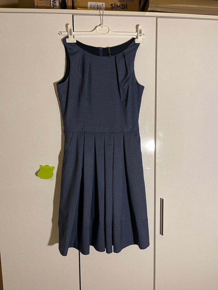 Chima Pilili Kolsuz Midi Elbise - Görsel 4