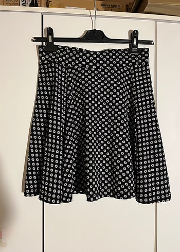 Cicekli Pilili Mini Etek - Görsel 2