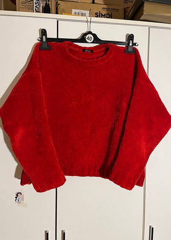 Kırmızı Örgü Kazak - Görsel 2