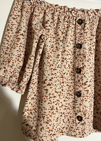 Çiçek Desenli dusuk omuz bluz - Görsel 5