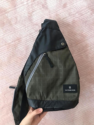 Yesil Victorinox