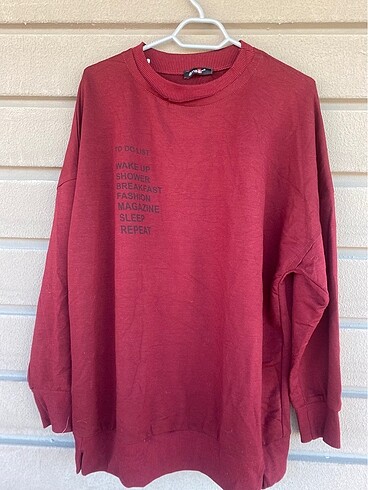 sweatshirt